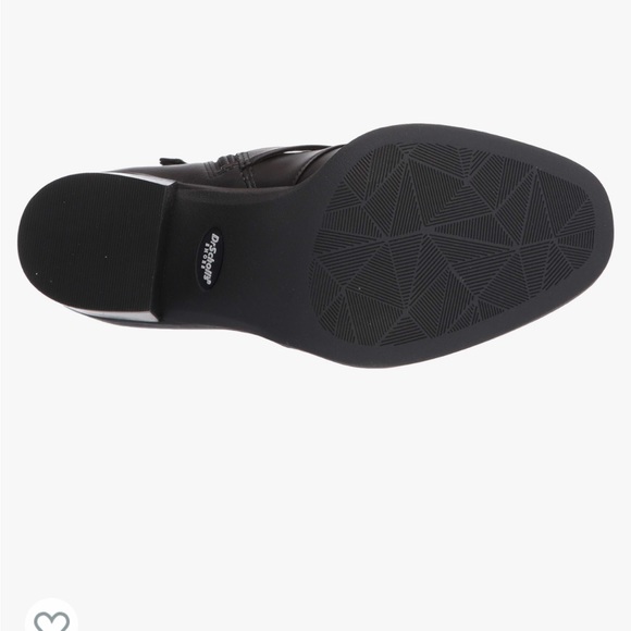 Short Black Boot. New in box - Picture 2 of 7